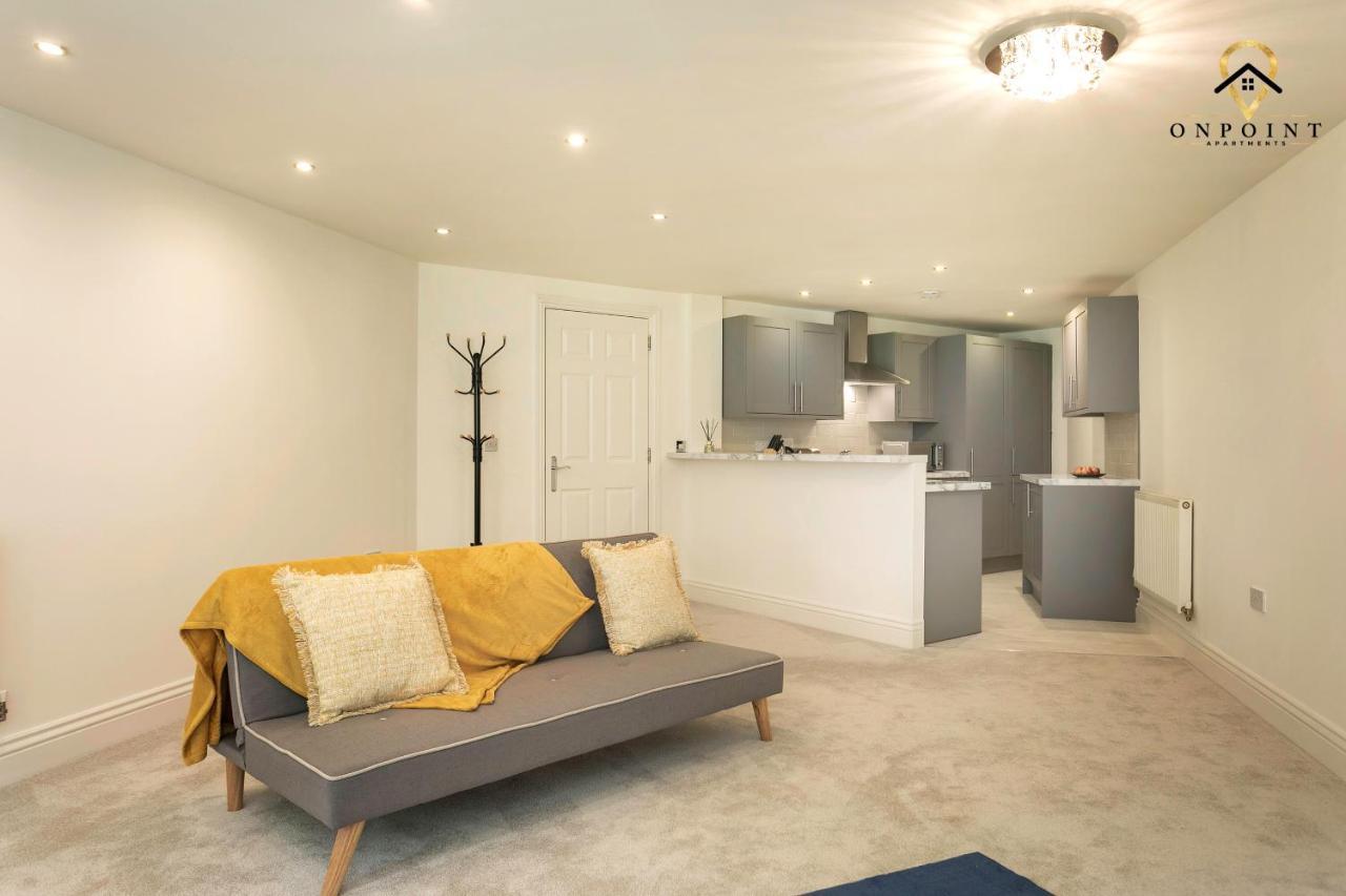 ✰Onpoint -Large 2 Bedroom Apt With Parking!✰ Nottingham Extérieur photo