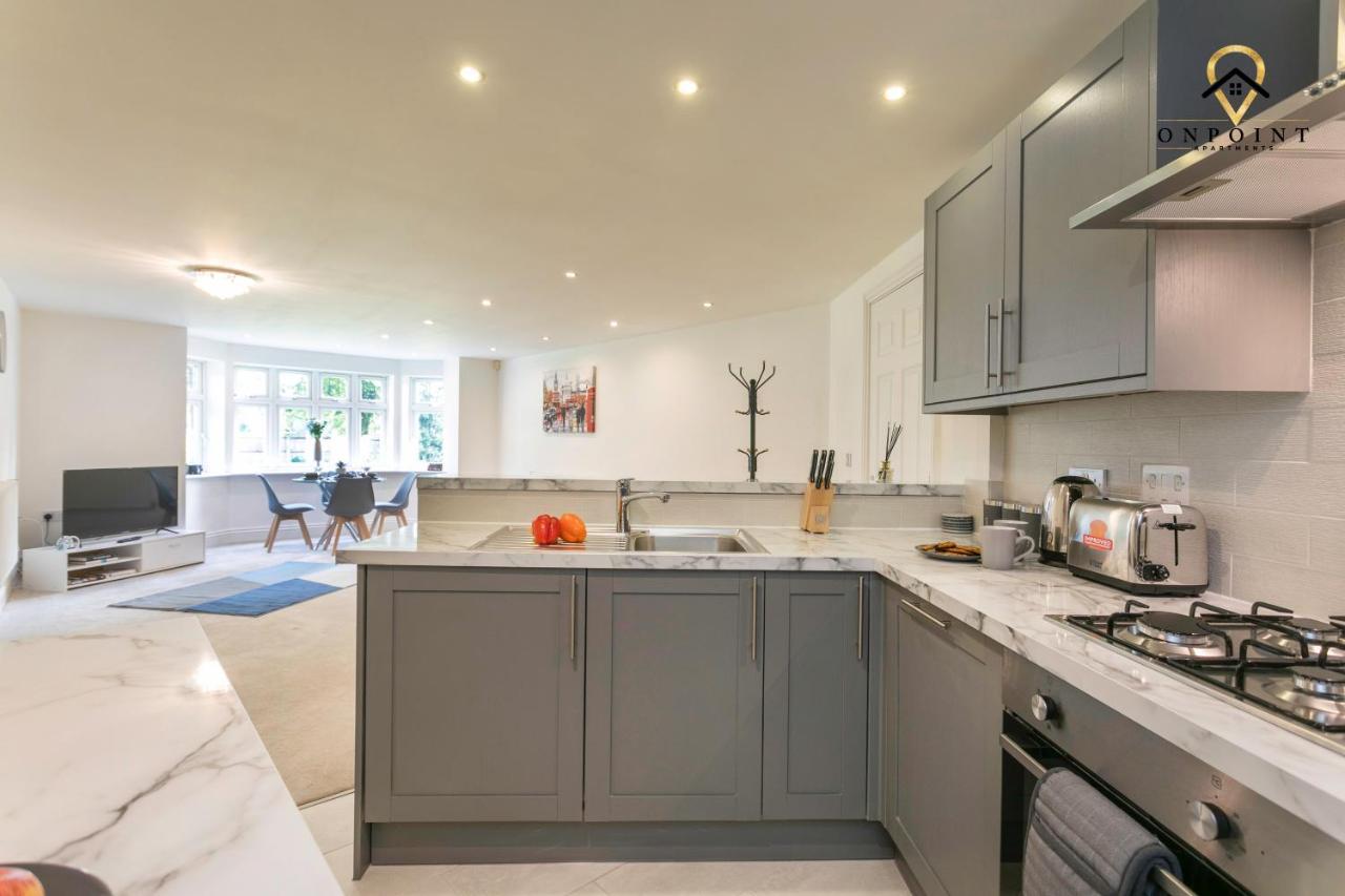 ✰Onpoint -Large 2 Bedroom Apt With Parking!✰ Nottingham Extérieur photo