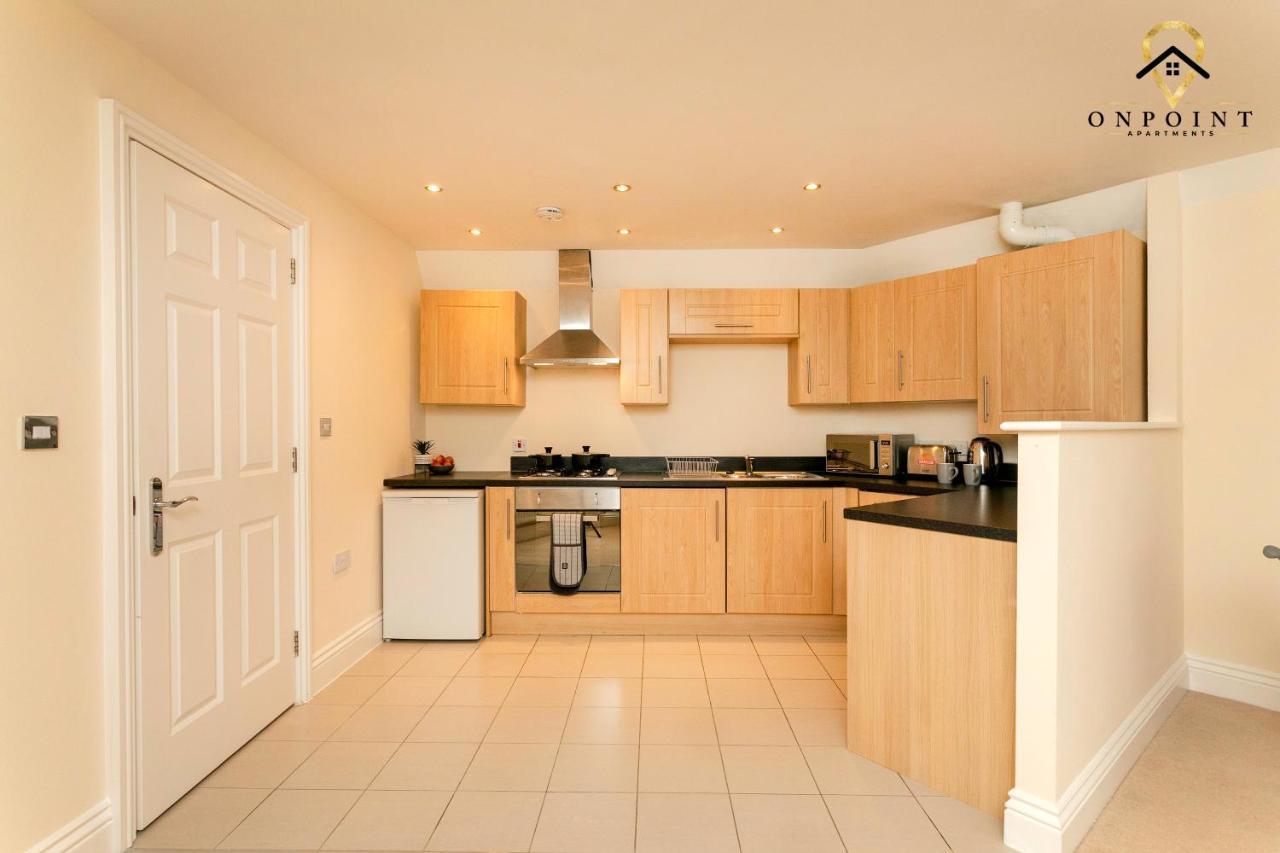 ✰Onpoint -Large 2 Bedroom Apt With Parking!✰ Nottingham Extérieur photo