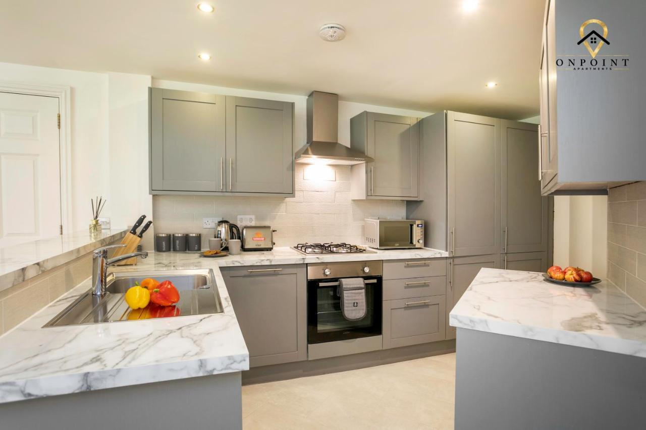 ✰Onpoint -Large 2 Bedroom Apt With Parking!✰ Nottingham Extérieur photo