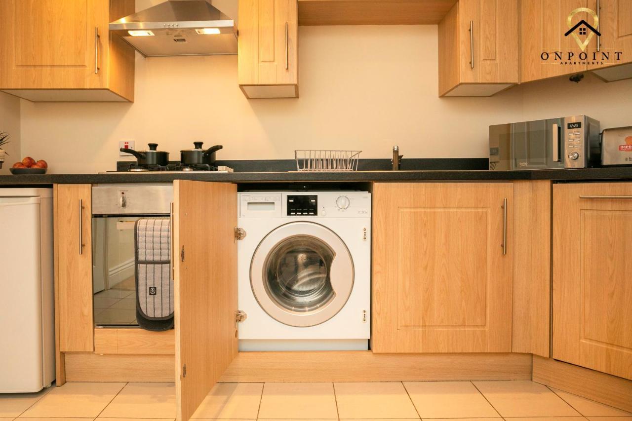 ✰Onpoint -Large 2 Bedroom Apt With Parking!✰ Nottingham Extérieur photo